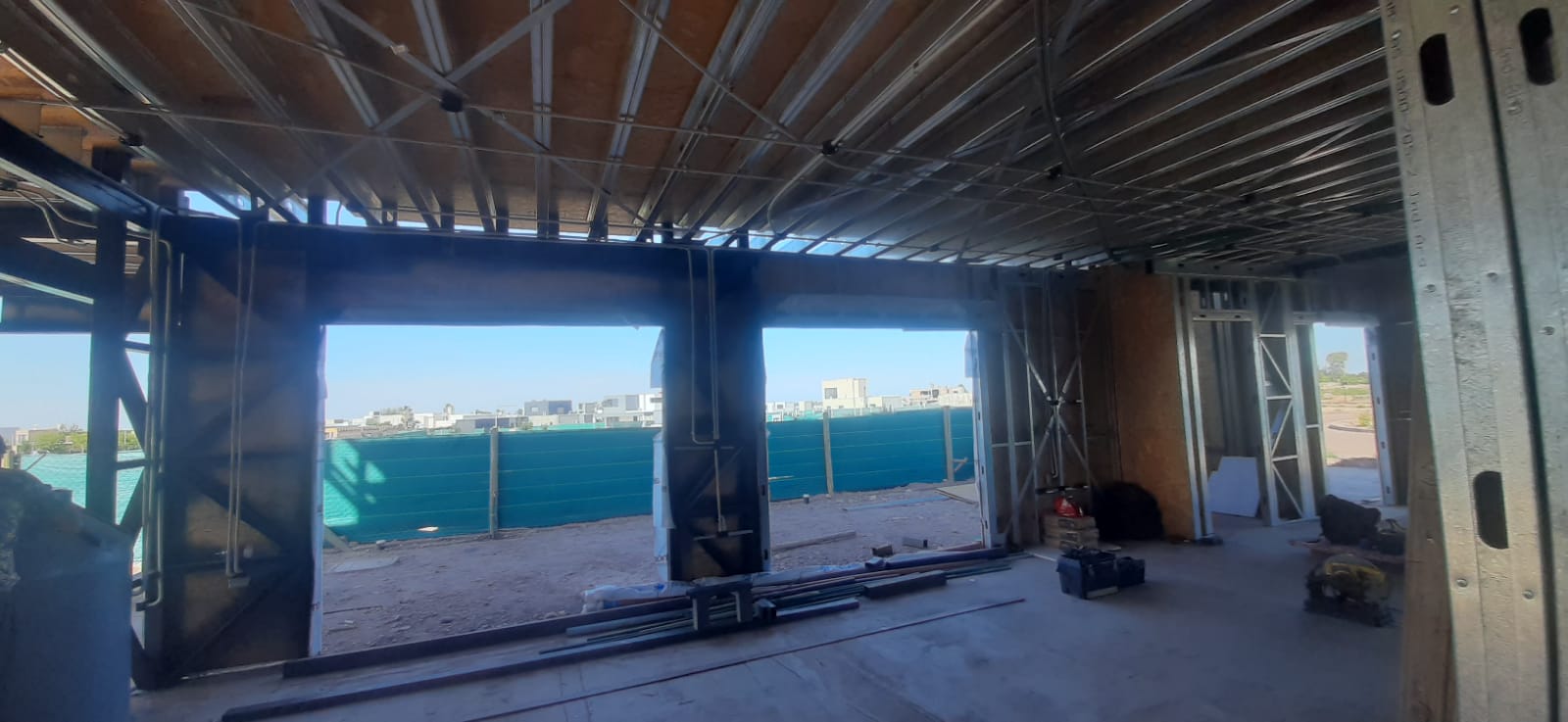 Canalizacion electrica en obra en seco con grandes aberturas